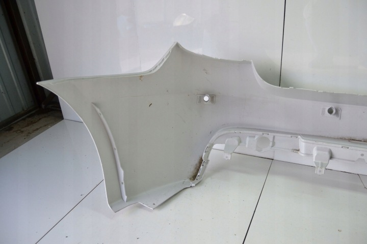 BMW 1 E81 E87 2004 PARE-CHOCS ARRIÈRE