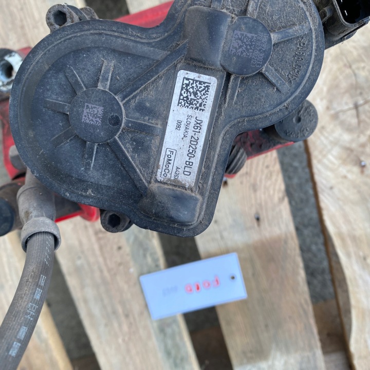 ÉTRIER DE FREIN DE FREIN ROUGE DROIT ARRIÈRE FORD FOCUS IV MK4 2,3 ECOBOOST 2.3