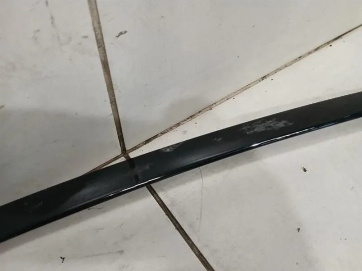 MOULURE DROIT CARROSSERIES FERRARI F8 F142MFL 959682