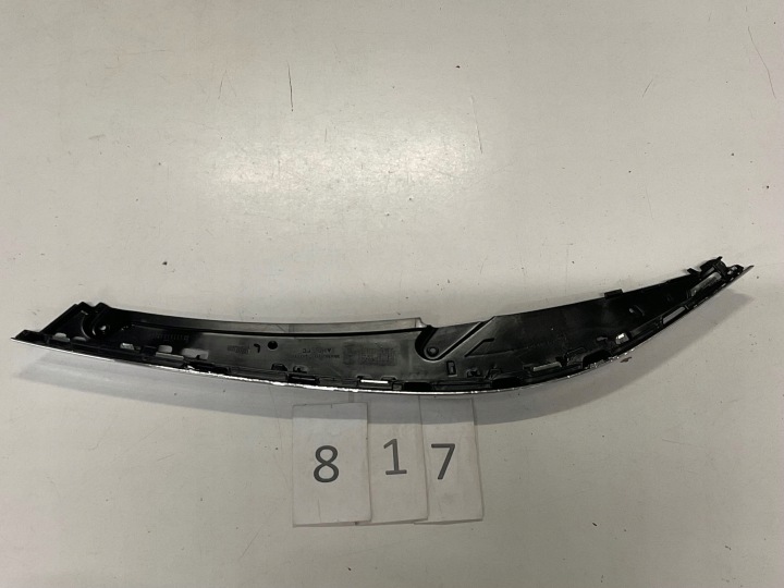 CHROME MOULURE SUR LAMPE PROJECTEUR VOLKSWAGEN PASSAT B-8/B8 DROITE 3G0941120
