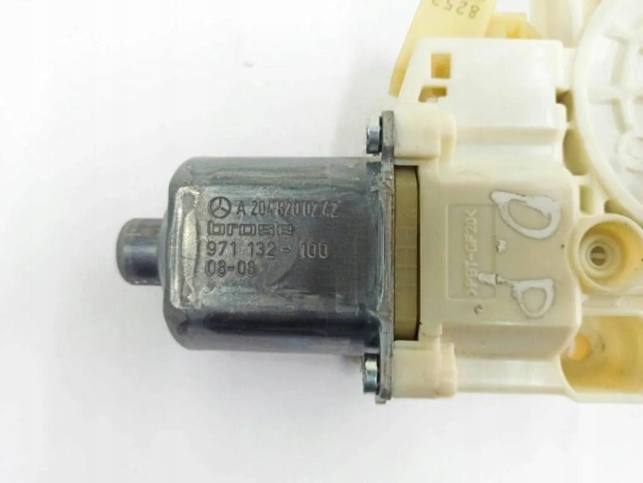 PETIT MOTEUR VITRES AVANT GAUCHES PORTES MERCEDES-BENZ C (W204) 0130822440