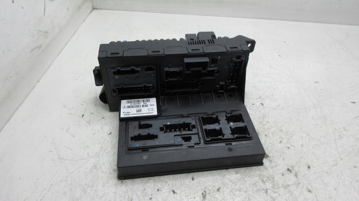 MERCEDES W211 A2115453901 CONTRÔLEUR MODULE SAM