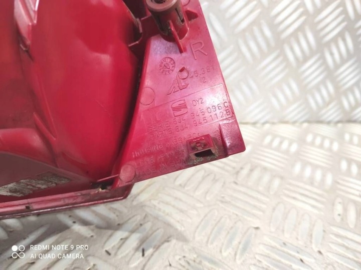 PHARE ARRIÈRE DROITE ARRIÈRE DROIT AVEC INSERT 6J4945096C SEAT IBIZA IV 6J HAYON