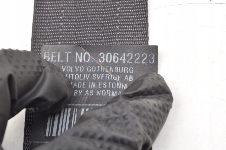 VOLVO C30 CEINTURE DE SÉCURITÉ DROIT AVANT AVANT HAYON 3D 30642223