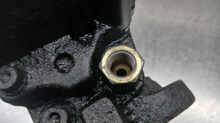 POMPE INJECTION VOLKSWAGEN TRANSPORTER T4 2.5 TDI 074130115B