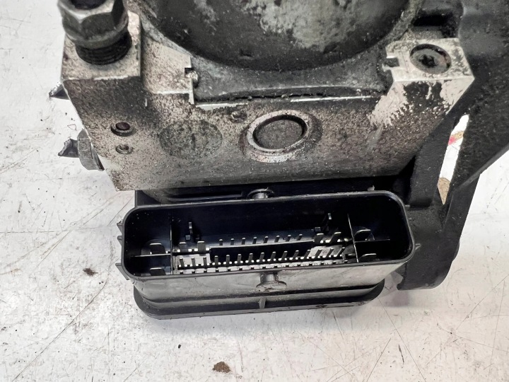 POMPE ABS ESP AUDI VW SEAT 3Q0907379Q 3Q0614517Q