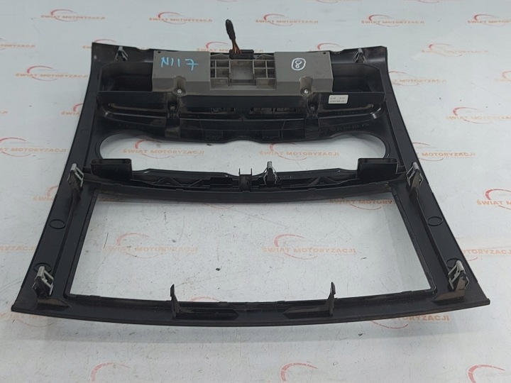 VW CRAFTER I LIFT 2.0 TDI 13R PANNEAU FEUX D'URGENCE A9066800017