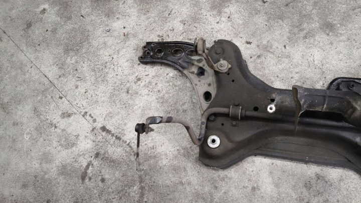 CHÂSSIS AVANT CHÂSSIS AVANT OPEL VIVARO B RENAULT TRAFIC 1.6