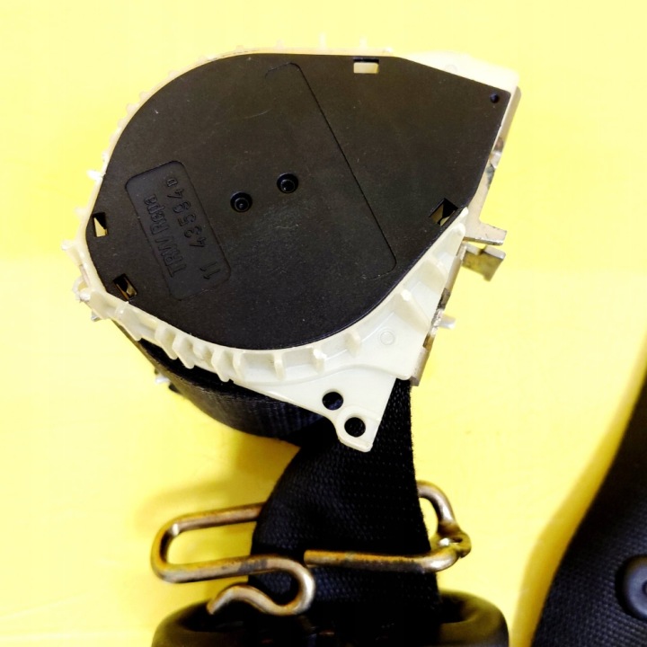 CEINTURE DE SÉCURITÉ GAUCHE AVANT FORD MONDEO MK III 1S71-F6129 NR1923