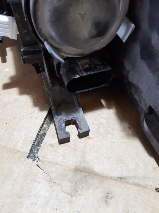 AUDI A5 8T LIFT PHARE BI XÉNON DROITE AVANT AVANT 8T0941006D