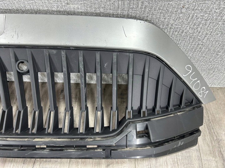 SKODA ENYAQ IV LIFT 2025- GRILLE PARE-CHOCS AVANT 5LA853677B