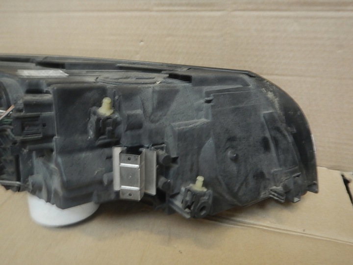 PHARE AVANT GAUCHE VOLVO S40 II V50 LIFT EUROPE