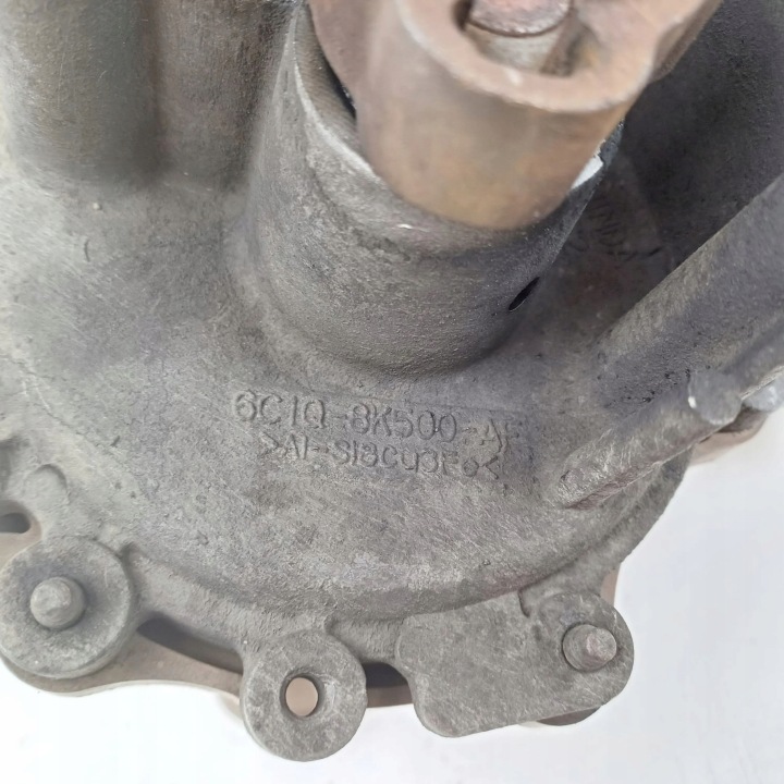 POMPE À EAU FORD 6C1Q8K500AF 2.2L DIESEL 2010