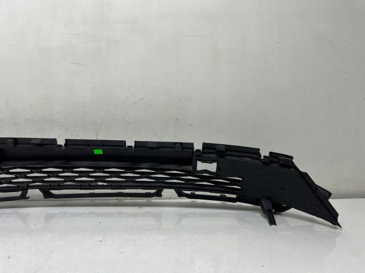 SKODA KAMIQ LIFT GRILLE PARE-CHOCS AVANT CENTRALE 658853677A