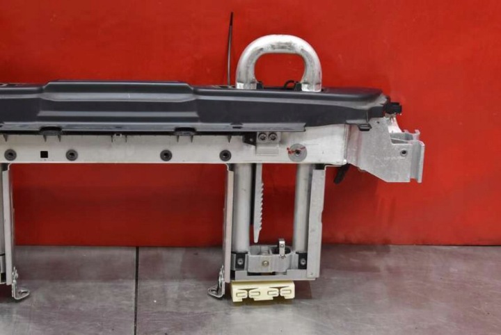 CAOUTCHOUCS SÉCURITÉ ANTYKAPOTAZOWY 132328-10 BMW E93 04-10