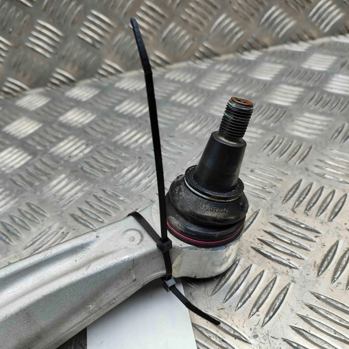 AVANT WYGIETY DROIT BRAS DE SUSPENSION PORSCHE CAYENNE COUPÉ (9YB) 4M0407696D