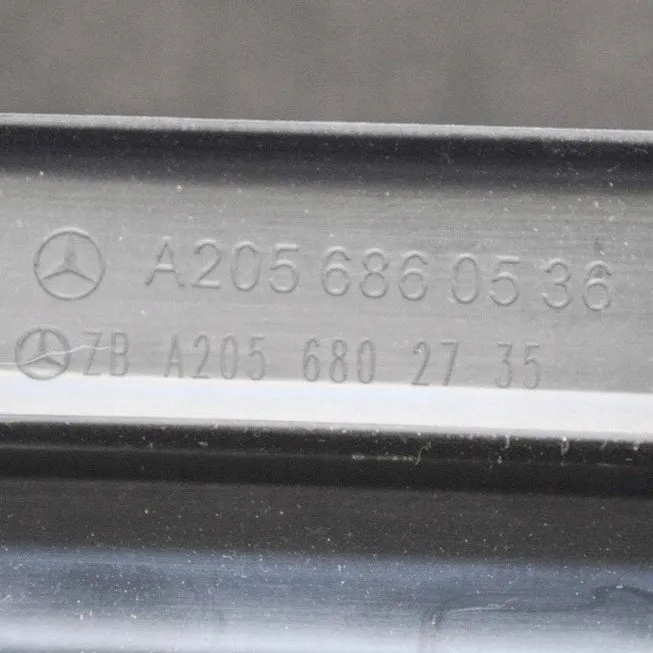 AVANT GAUCHE MOULURE DÉCORATIVE SEUIL MERCEDES-BENZ EQC A2056860536 27845987