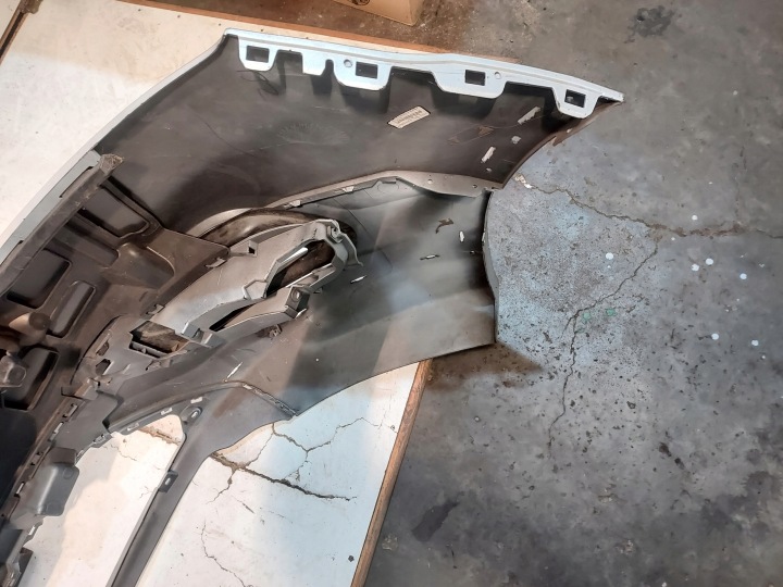 PARE-CHOCS FORD TRANSIT CUSTOM ST-LINE LIFT 17+ AVANT NR W324 CALANDRE