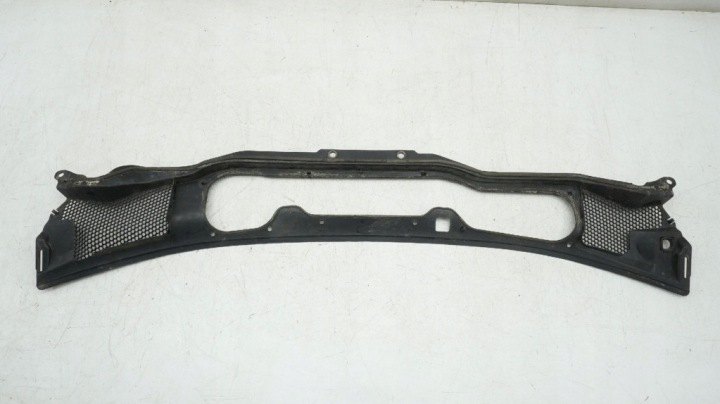 DOUBLURE DE PASSAGE DE ROUE VOLVO V40 II 31278103 EUROPE