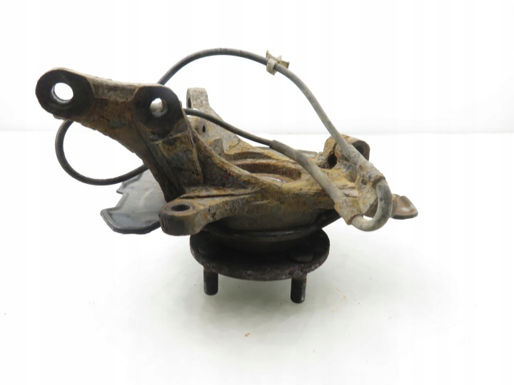 ROTULE DE DIRECTION MOYEU AVANT DROITE SUZUKI SWIFT III 1.3 4X4