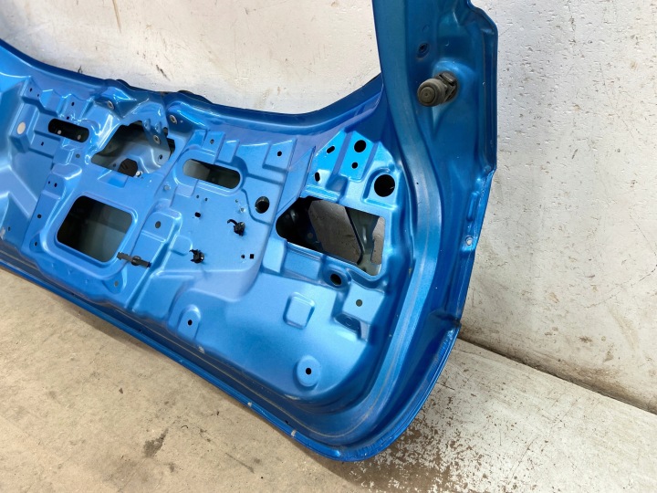 COUVERCLES DE COFFRE COUVERCLES DE COFFRE ARRIÈRE NISSAN QASHQAI J11 LIFT