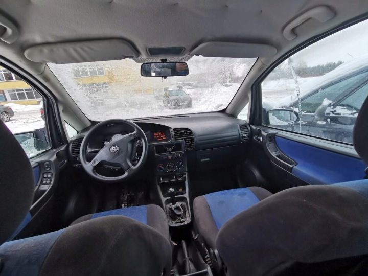 OPEL ZAFIRA MOTEUR BOUCHONS RÉCHAUFFEURS 2002 2.0L 311002105 311002 1 (05), 01