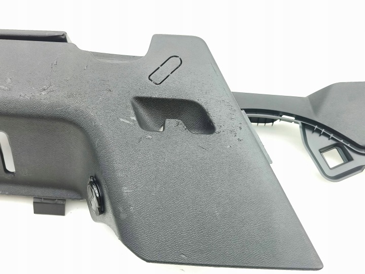 SEAT LEON IV 2021 ÉLÉMENT GARNITURE DE PORTE COUVERCLES DE COFFRE 5FE867762A