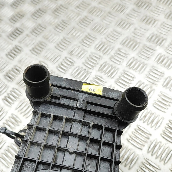 RADIATEUR BATTERIE SKODA SKODA ENYAQ IV SUV (5AC, 5AZ) 9J1816132