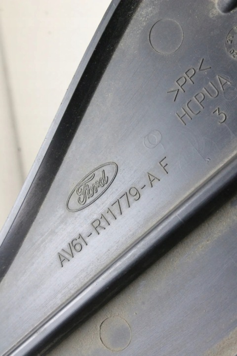 FORD OE AV61-R11779-AF PROTECTION CHÂSSIS