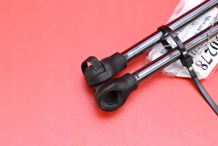 SERVOMOTEUR ACTIONNEURS COUVERCLES DE COFFRE COUVERCLES DE COFFRE 68960-0D190 TOYOTA YARIS CROSS 20-