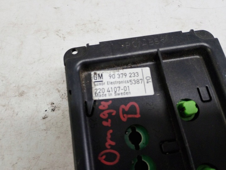 OPEL OMEGA ÉCRAN MONITEUR 90379233 EUROPE