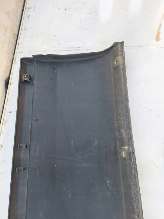 IVECO DAILY MOULURE LATÉRALE 500326827