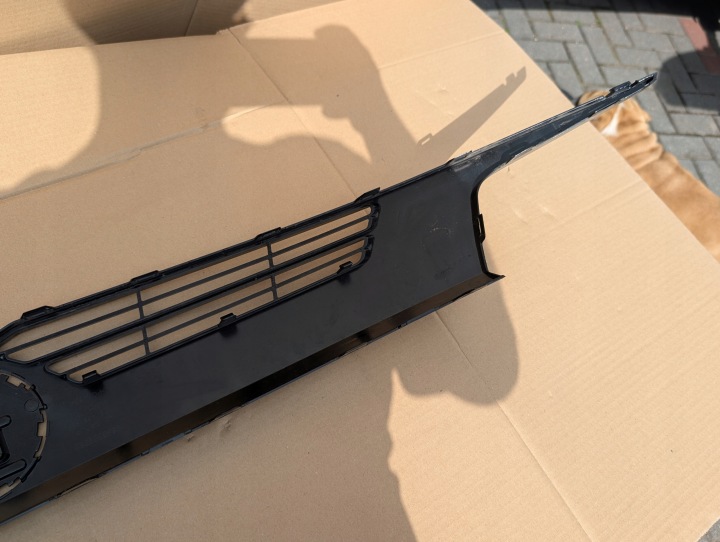 OPEL CORSA F LIFT GRILLE CALANDRE 9850366080