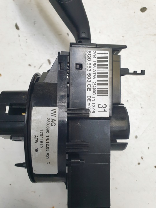 COMMUTATEUR COMPOSITE MANETTES VW POLO 9N 6Q0953503CE