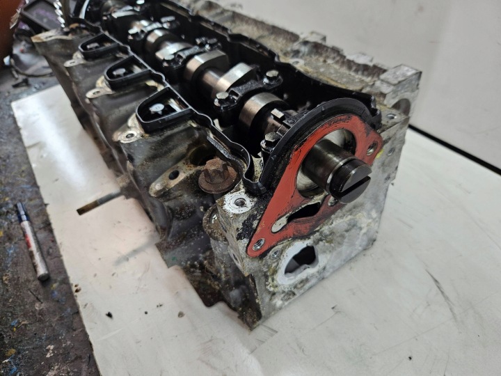 NISSAN JUKE I F15 1.5 DCI K9K21 110421615R CULASSE MOTEUR COMPLÈTE