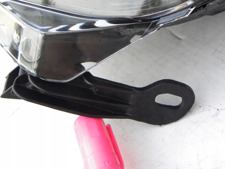 PEUGEOT 208 GTI CAPOT PHARE GAUCHE PARE-CHOCS