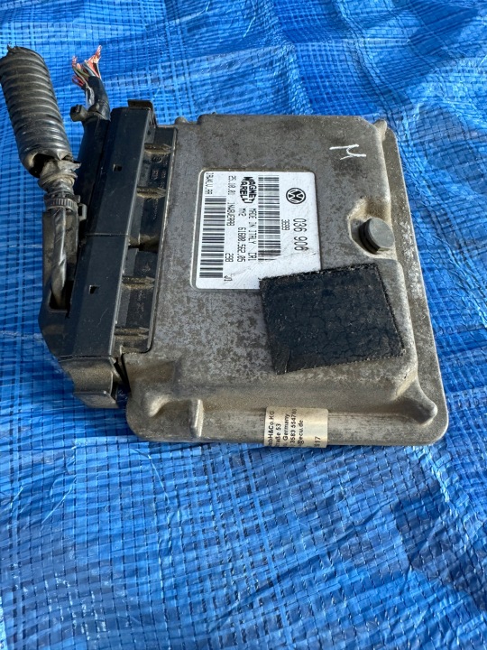 ORDINATEUR MOTEUR SKODA FABIA I 6160056205