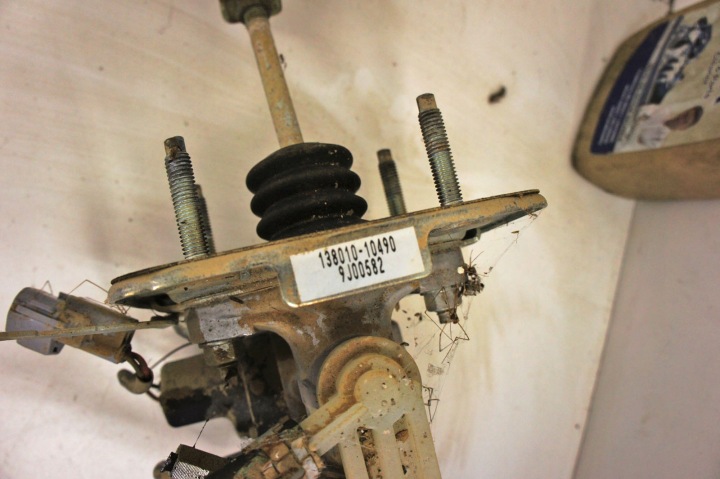 JM203 TOYOTA CAMRY XV40 2.4H SERVO FREINS