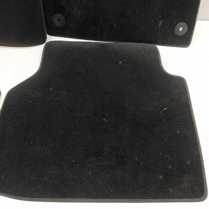 ENSEMBLE POUSSOIRS AUDI Q4 SUV (F4B) 11A864451A 33900239 150KW 2023