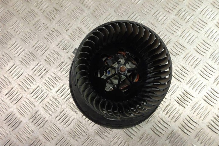 CHAUFFAGE BMW X3 (F25) T1021327UB 3.0L GASOLINE 225KW 2013