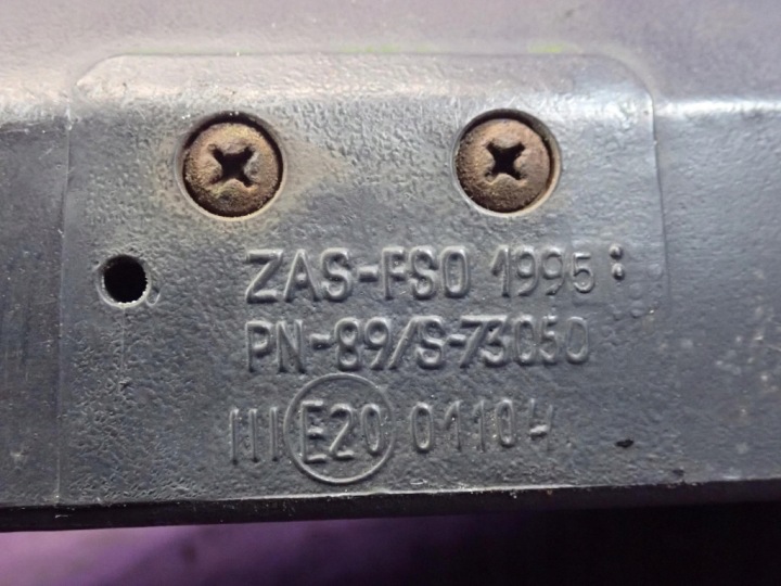 POLONEZ CARO 91-97 RÉTROVISEUR GAUCHE MANUEL PN89S73050