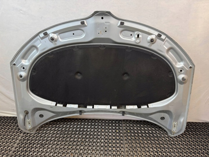 CAPOT COUVERCLE MOTEUR AVANT SKODA RAPID CODE VERNIS LA7W 2012-