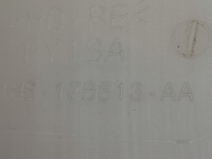 FORD FIESTA MK8 RÉSERVOIR LAVE-GLACES H1BB-17B613