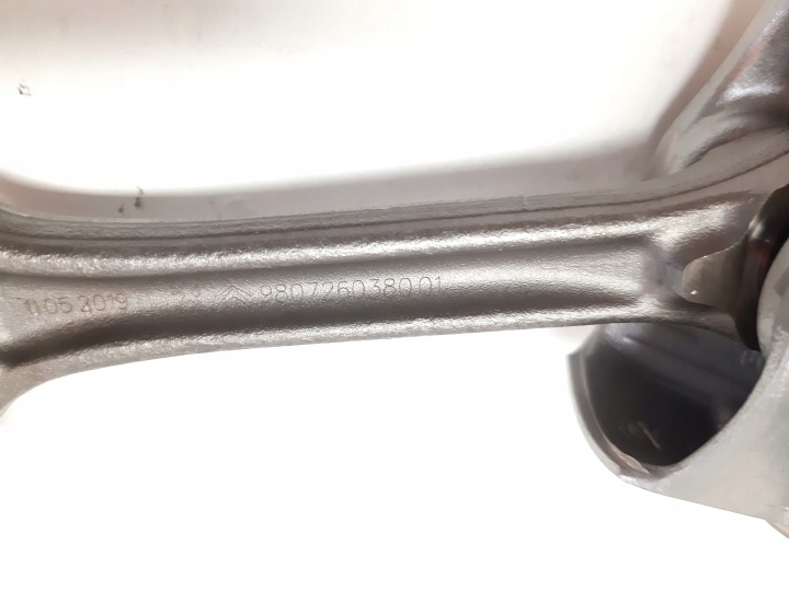 PISTON AVEC BIELLE PEUGEOT 208 II 1.2 HN05 N288A