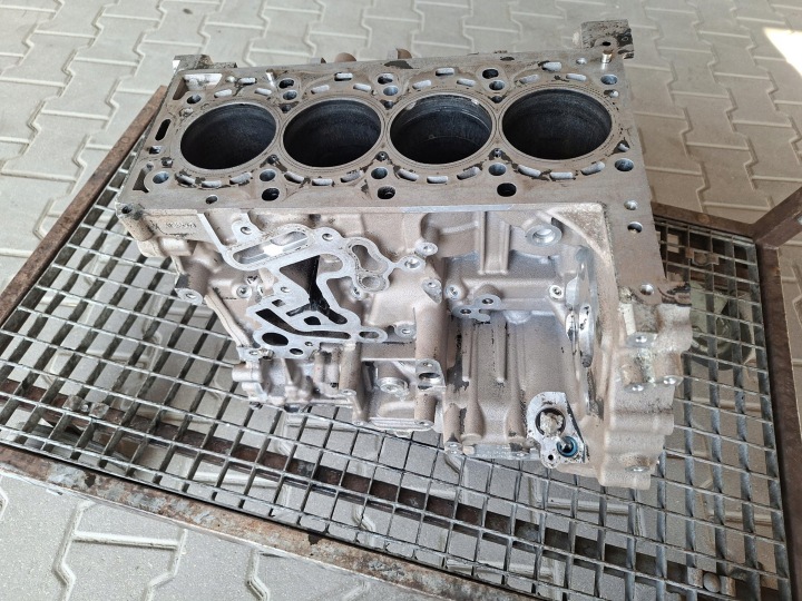 BLOC MOTEUR R6540112300 MERCEDES W213 S213 E 220 D 2.0 CDI 654920