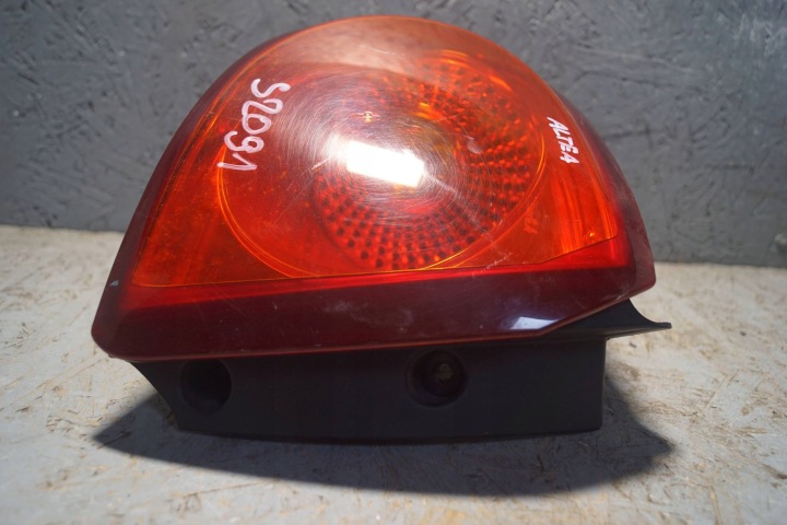 SEAT ALTEA PHARE GAUCHE ARRIÈRE (S2091)