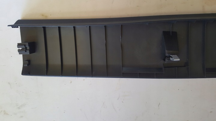 VW TOUAREG 3 III GARNITURE COUVERCLES DE COFFRE COUVERCLES DE COFFRE VITRES HAUT 760867609A
