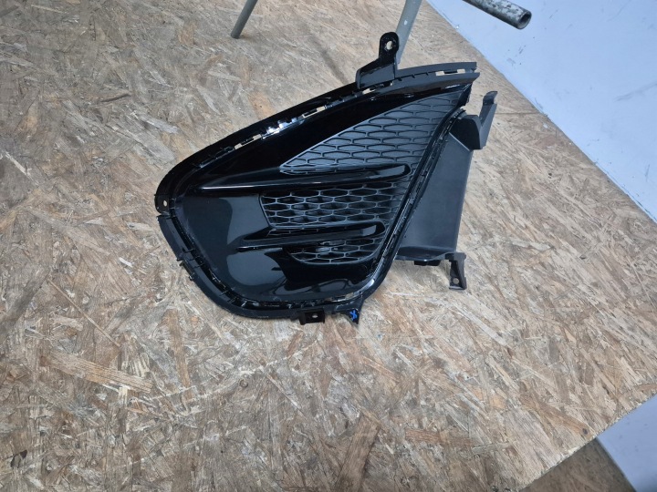 KIA CEED III 3 GT LIFT 21R-- GRILLE PARE-CHOCS AVANT AVANT GAUCHE