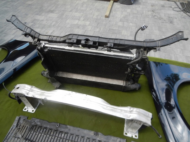 COMPLET AVANT CAPOT PHARES PARE-CHOCS AUDI A4 B8 LIFT 13R