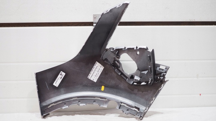 GRILLE HALOGÈNE AVANT CÔTÉ GAUCHE AUDI Q4 E-TRON 89A807103